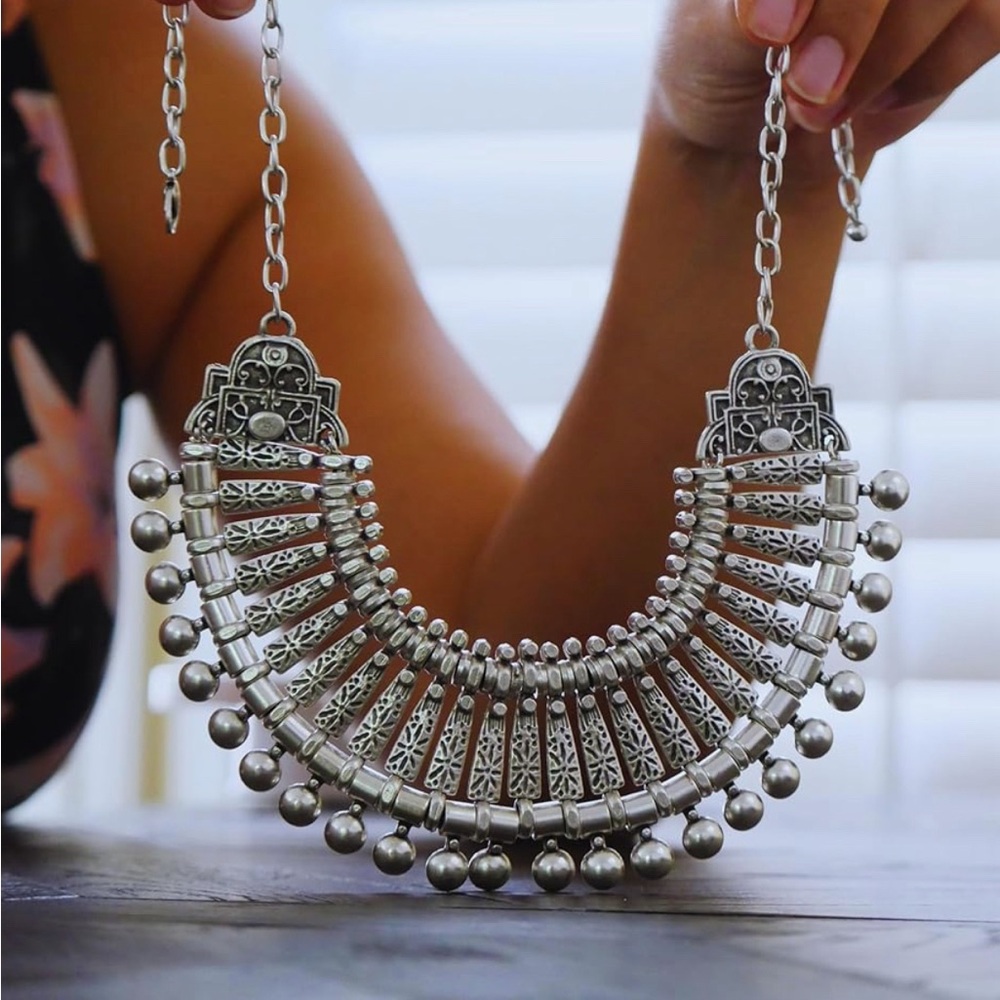 Gypsy Boho Bib Choker Coin Necklace Gothic Chunky Silver Statement NEW - Picture 8 of 8